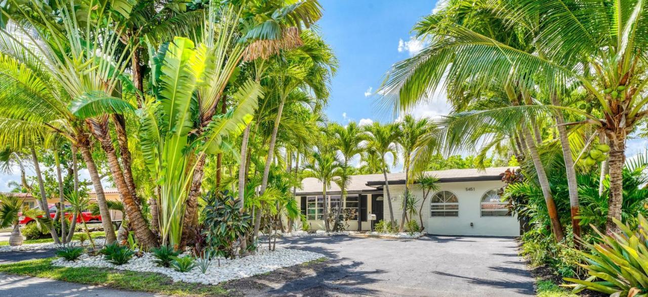 Luxury Tropical Oasis! Huge Saltwater Pool! 1 Mile To Beach! Villa Fort Lauderdale Exterior photo